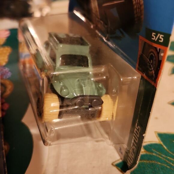 Volkswagon Baja Bug 2021 Hot Wheels Car NIP - Picture 6 of 8